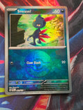 Sneasel (Poke Ball Pattern) Common Prismatic Evolutions 061/131 NM Pokemon