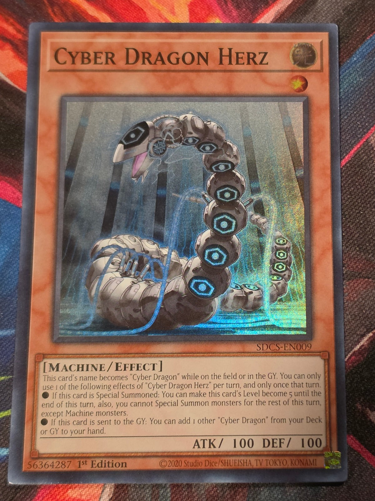 Cyber Dragon Herz Super Rare 2019 Gold Sarcophagus Tin Mega Pack MP19-EN086 LP