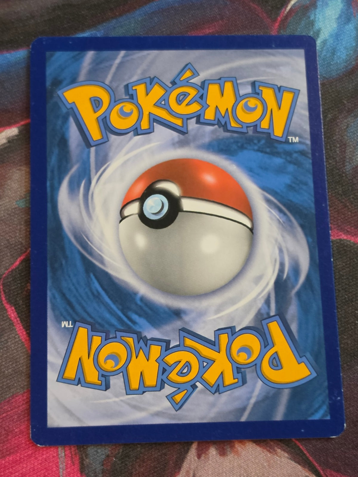 Cutiefly - 145/214 - SM - Lost Thunder - Common - LP (Back)