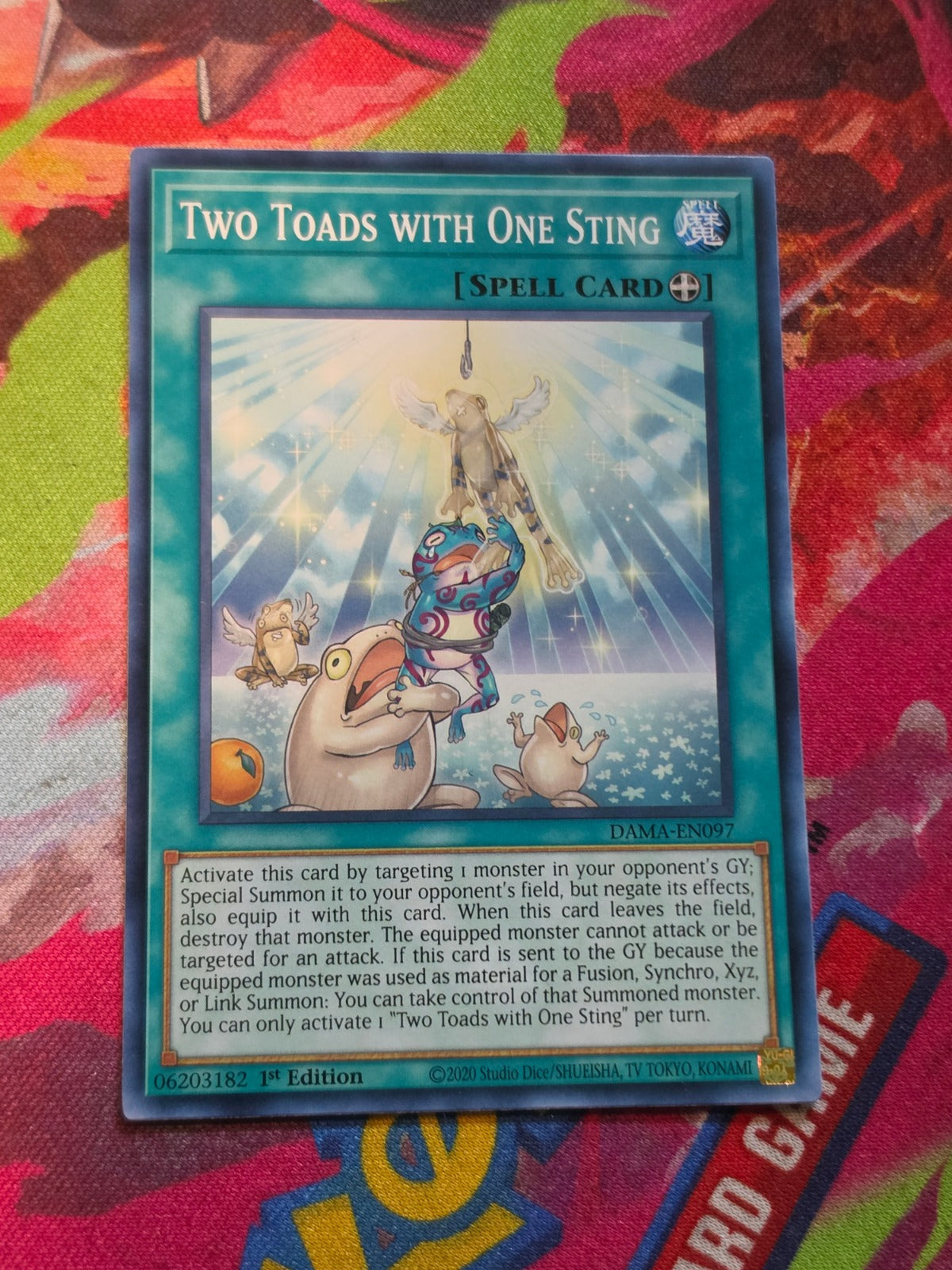 Two Toads with One Sting Common Dawn of Majesty DAMA-EN097 LP