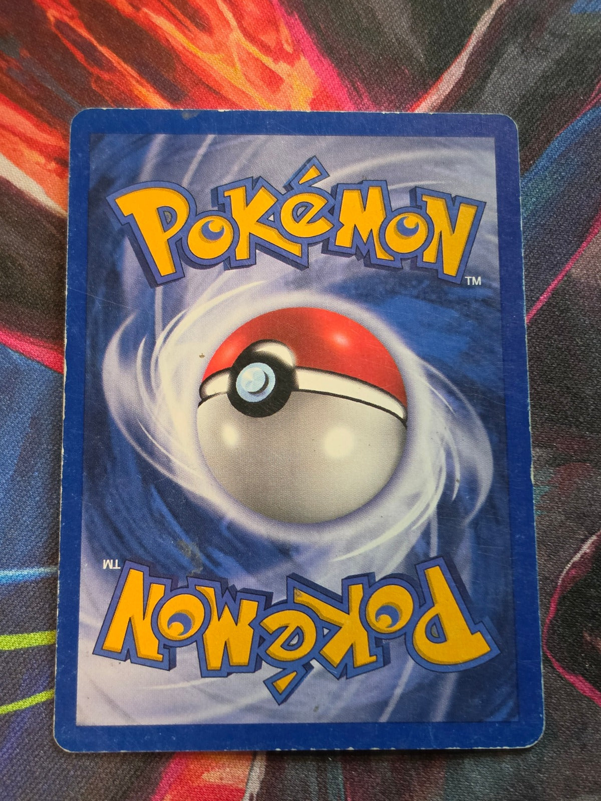 Swinub - 084/105 - Neo Destiny - Common - Unlimited - HP Pokemon (Back)