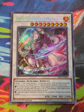 Yoko, the Graceful Mayakashi Secret Rare Hidden Summoners HISU-EN035 LP