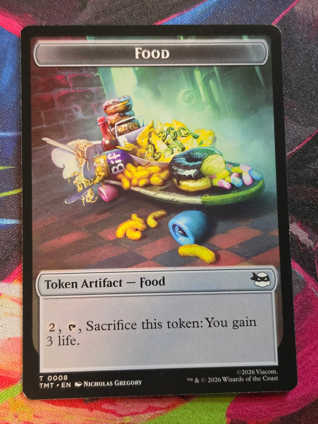 Insect Warrior // Food Double-Sided Token - 4 // 8 - Teenage Mutant Ninja Turtles Tokens - T - NM MTG (Back)