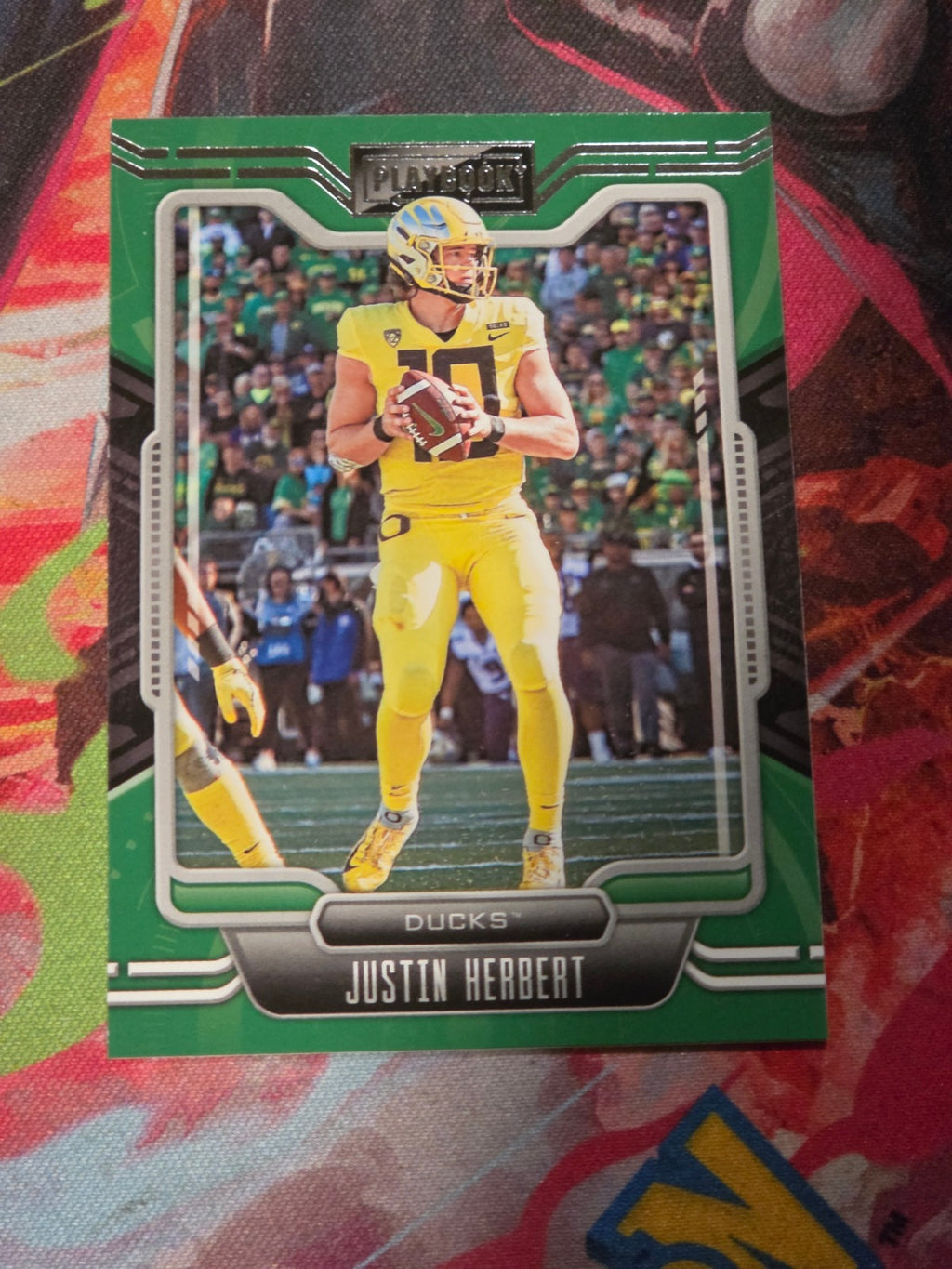 Justin Herbert 2022 Panini Chronicles Draft Picks - Playbook 19 NM Football