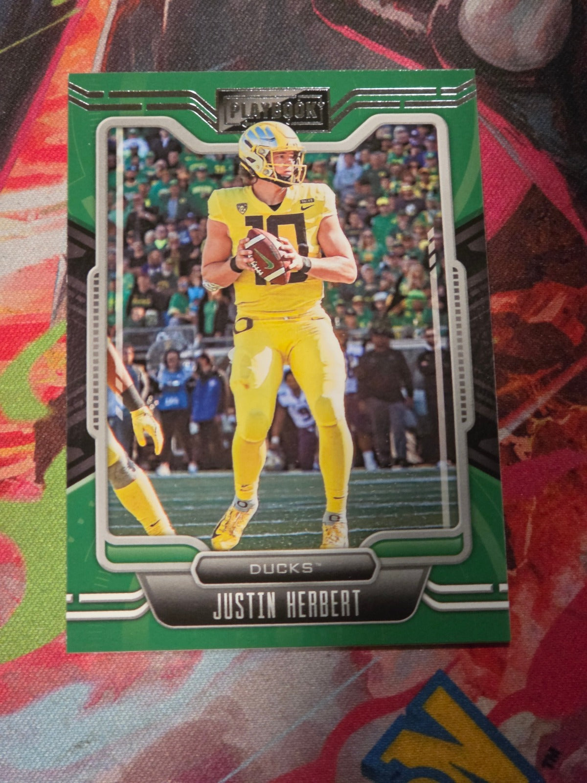 Justin Herbert 2022 Panini Chronicles Draft Picks - Playbook 19 NM Football