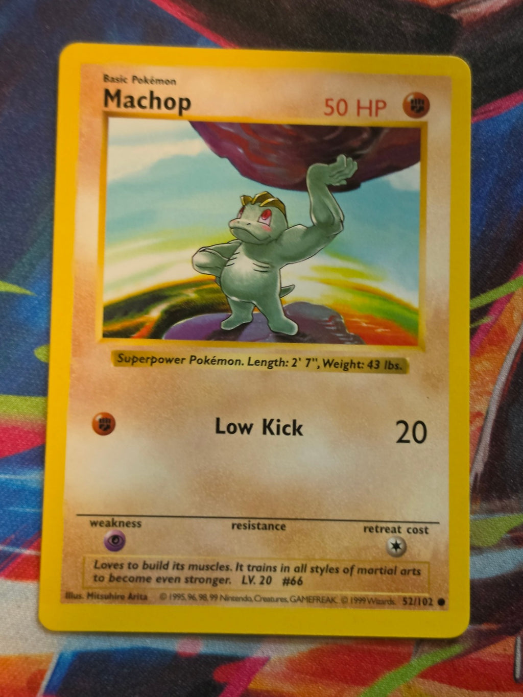 Machop Shadowless Base Set Common 052/102 NM Pokemon
