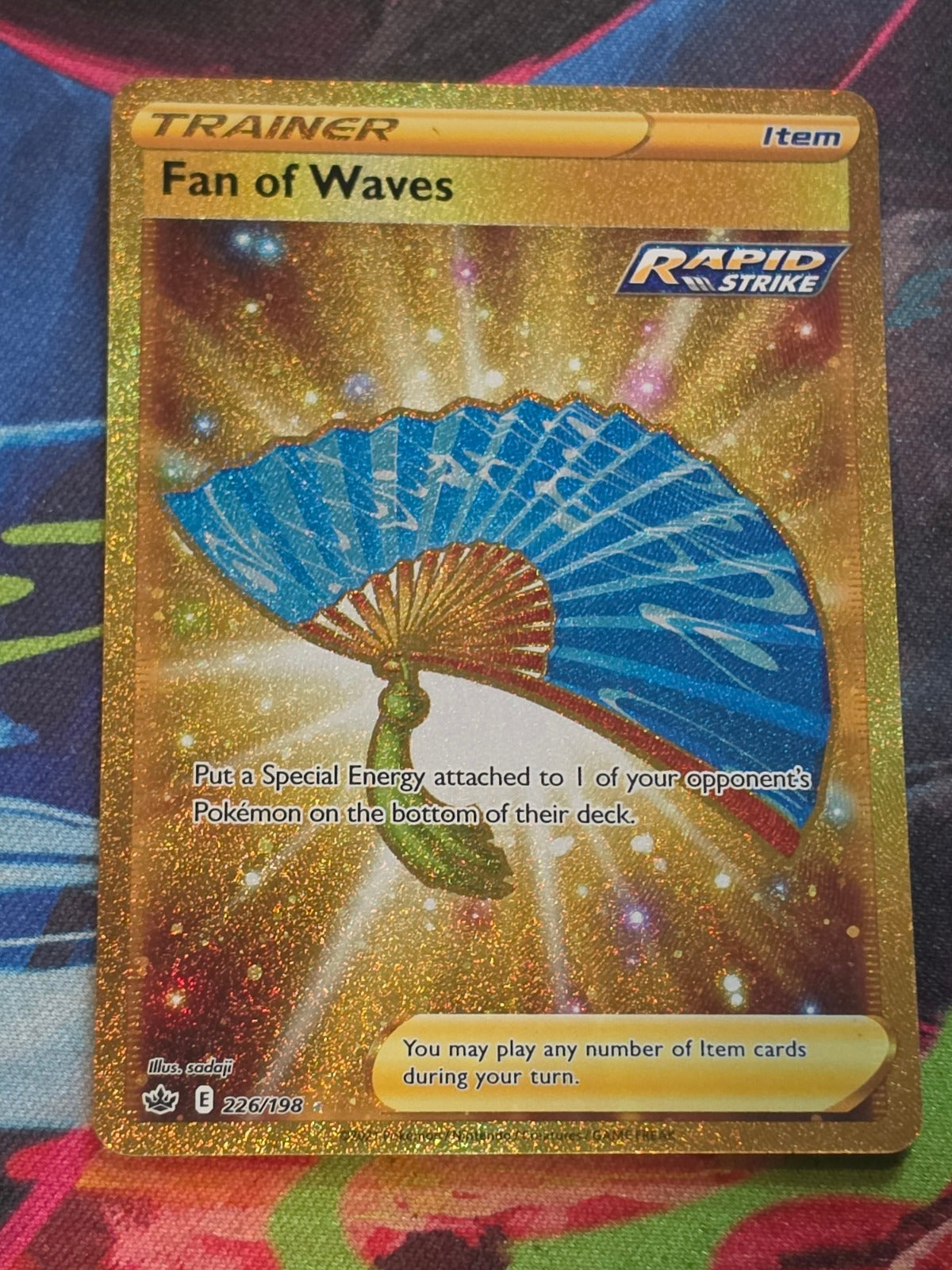 Fan of Waves (Secret) Secret Rare SWSH06: Chilling Reign 226/198 NM Pokemon