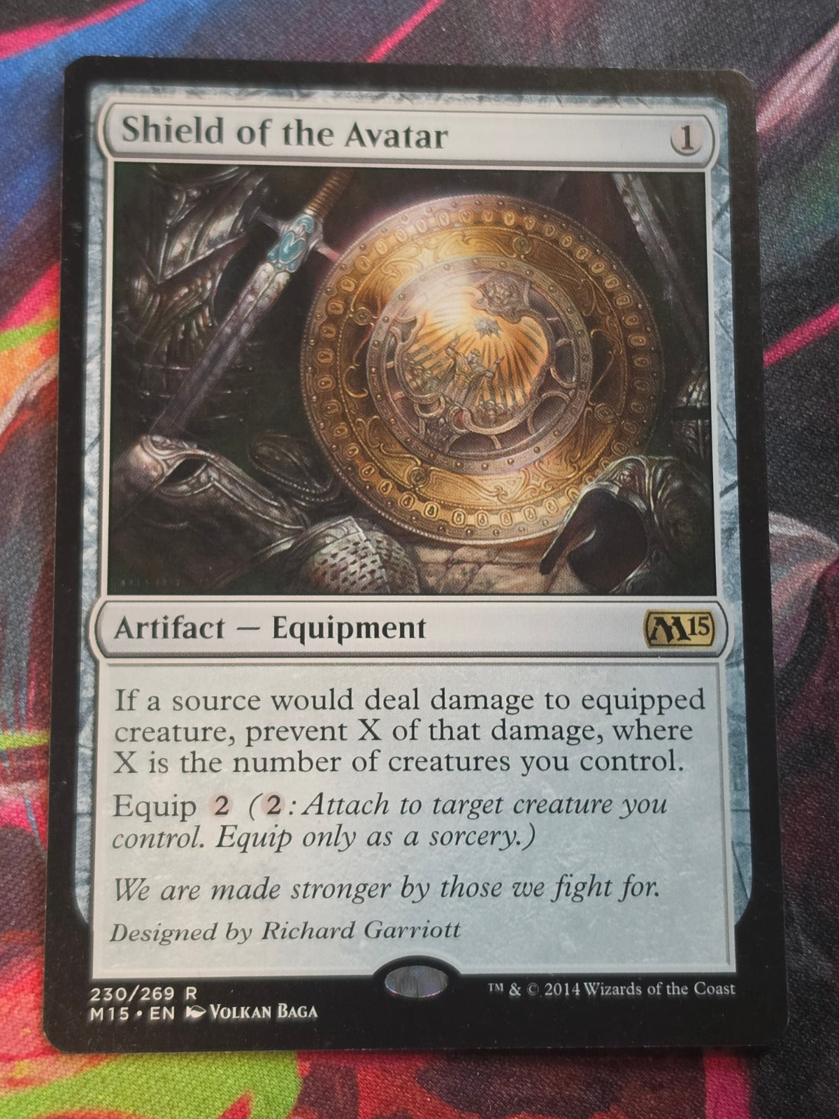 Shield of the Avatar - 230 - Magic 2015 (M15) - R - LP MTG