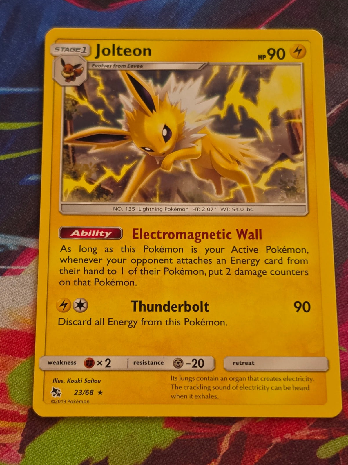 Jolteon - 23/68 - Hidden Fates - Rare - NM - Pokemon