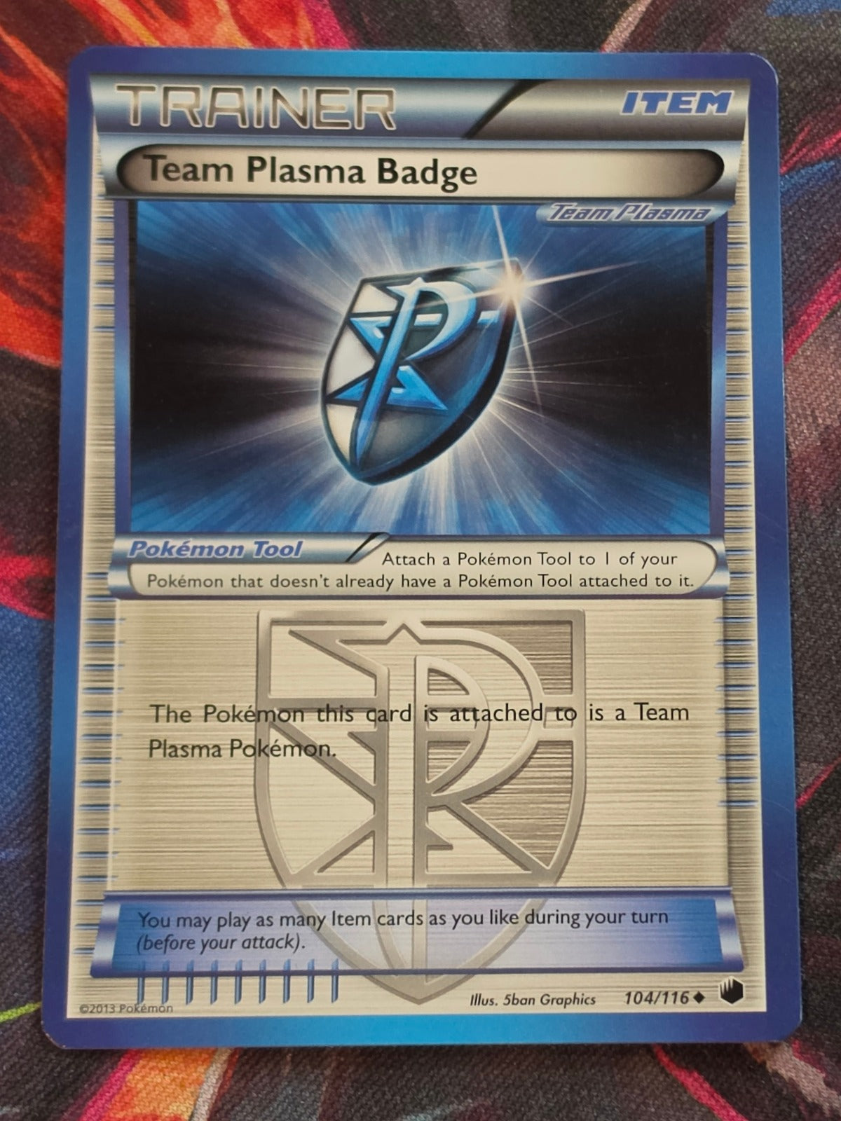 Team Plasma Badge (Team Plasma) - 104/116 - Plasma Freeze - Uncommon - NM - Pokemon