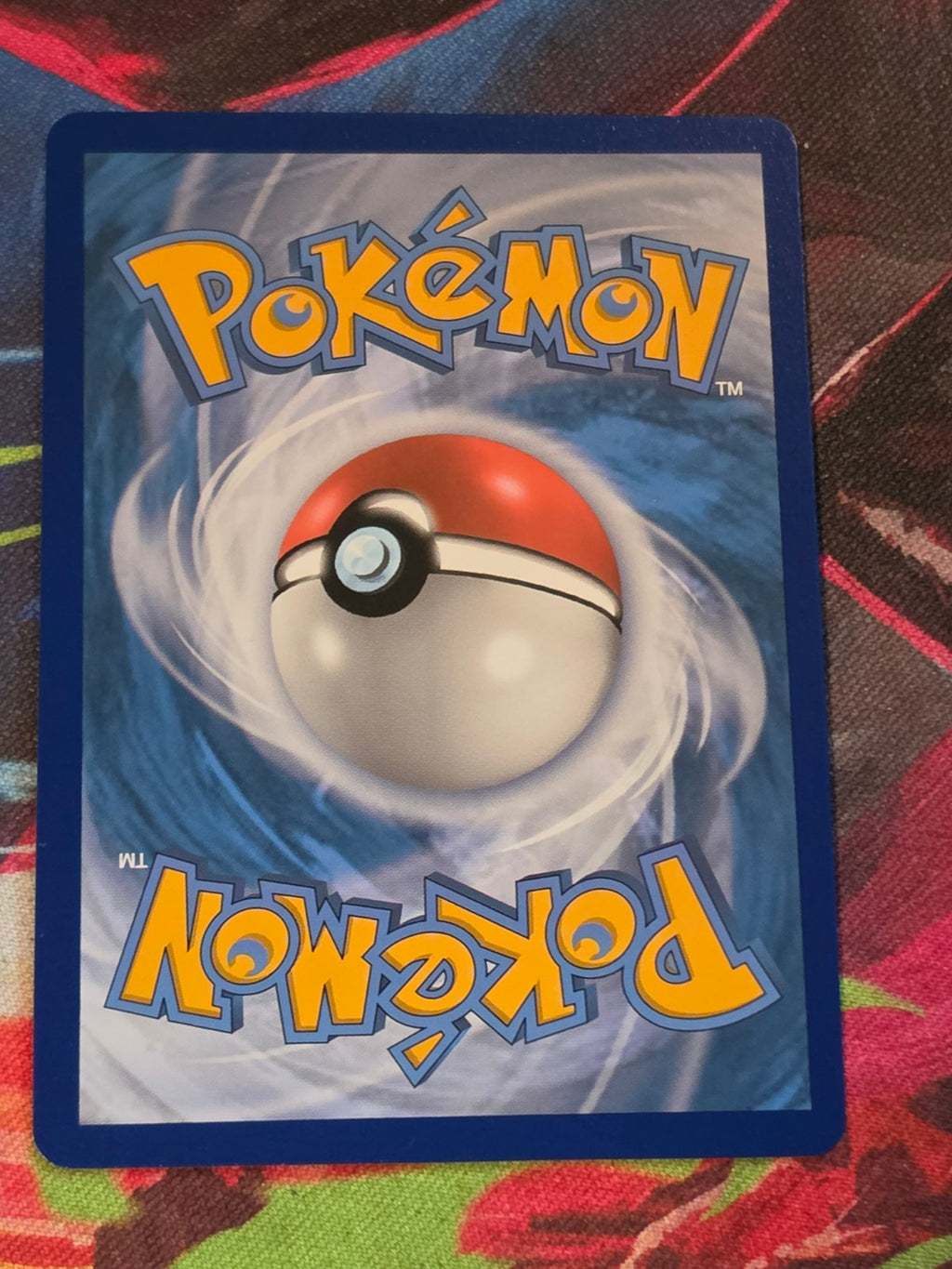 Nessa Secret Rare Vivid Voltage 196/185 NM Pokemon (Back)