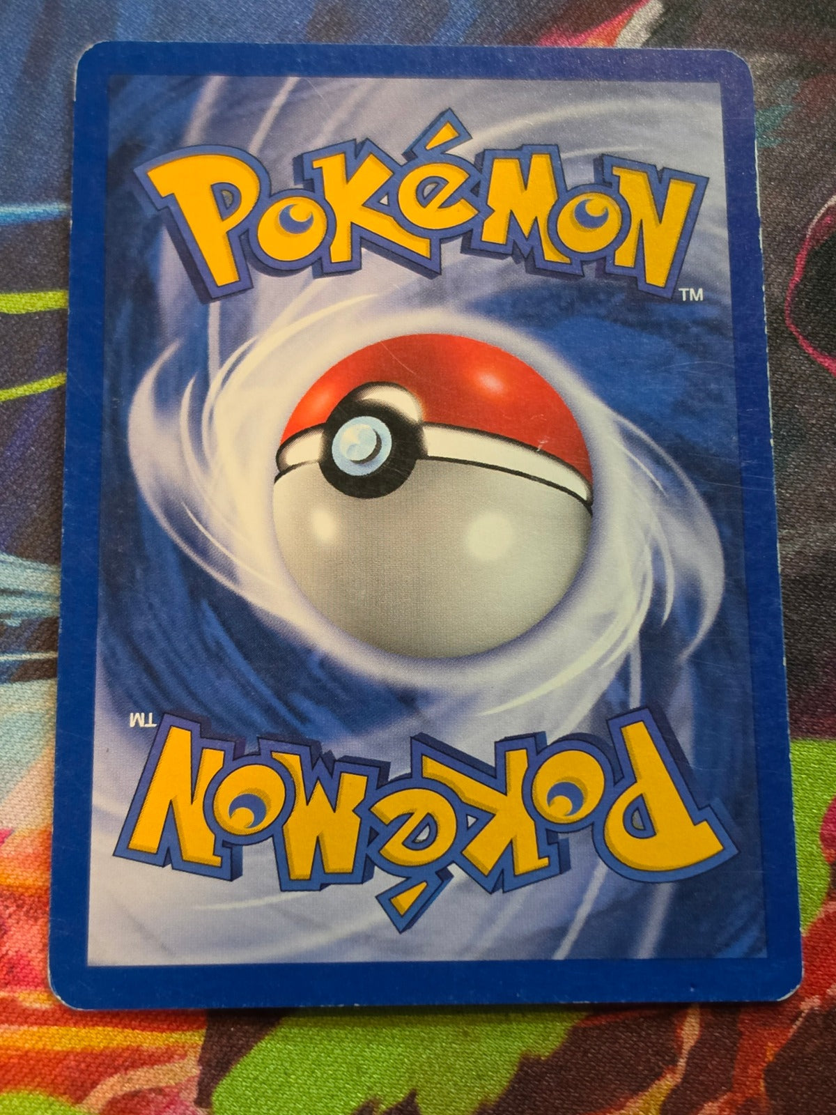 Fighting Energy - 127/132 - Gym Heroes - Common - Unlimited - LP Pokemon (Back)