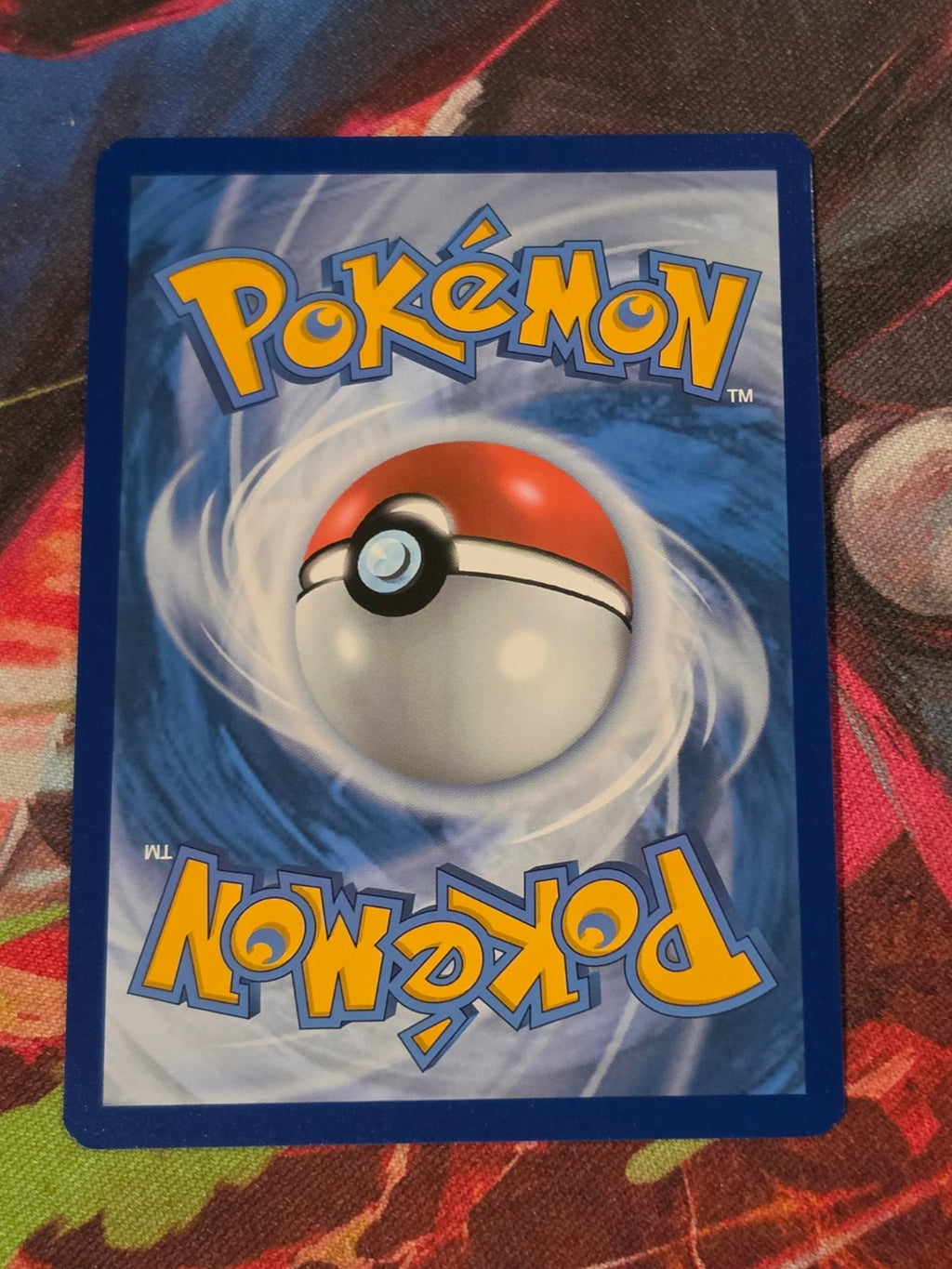 Mandibuzz Illustration Rare White Flare 145/086 NM Pokemon (Back)