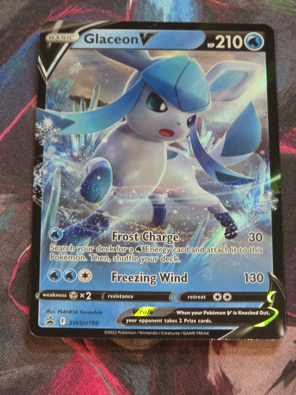 Glaceon V - SWSH196 - SWSH: Sword & Shield Promo Cards - Promo - NM-/LP+ Pokemon