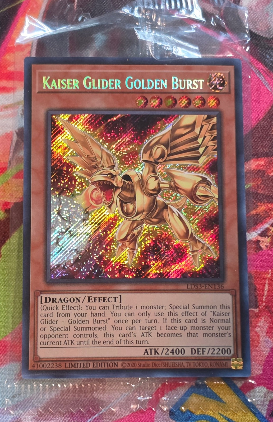 Kaiser Glider Golden Burst Secret Rare Legendary Duelists: Season 3 LDS3-EN136 Limited Edition NM SEALED Yu-Gi-Oh!
