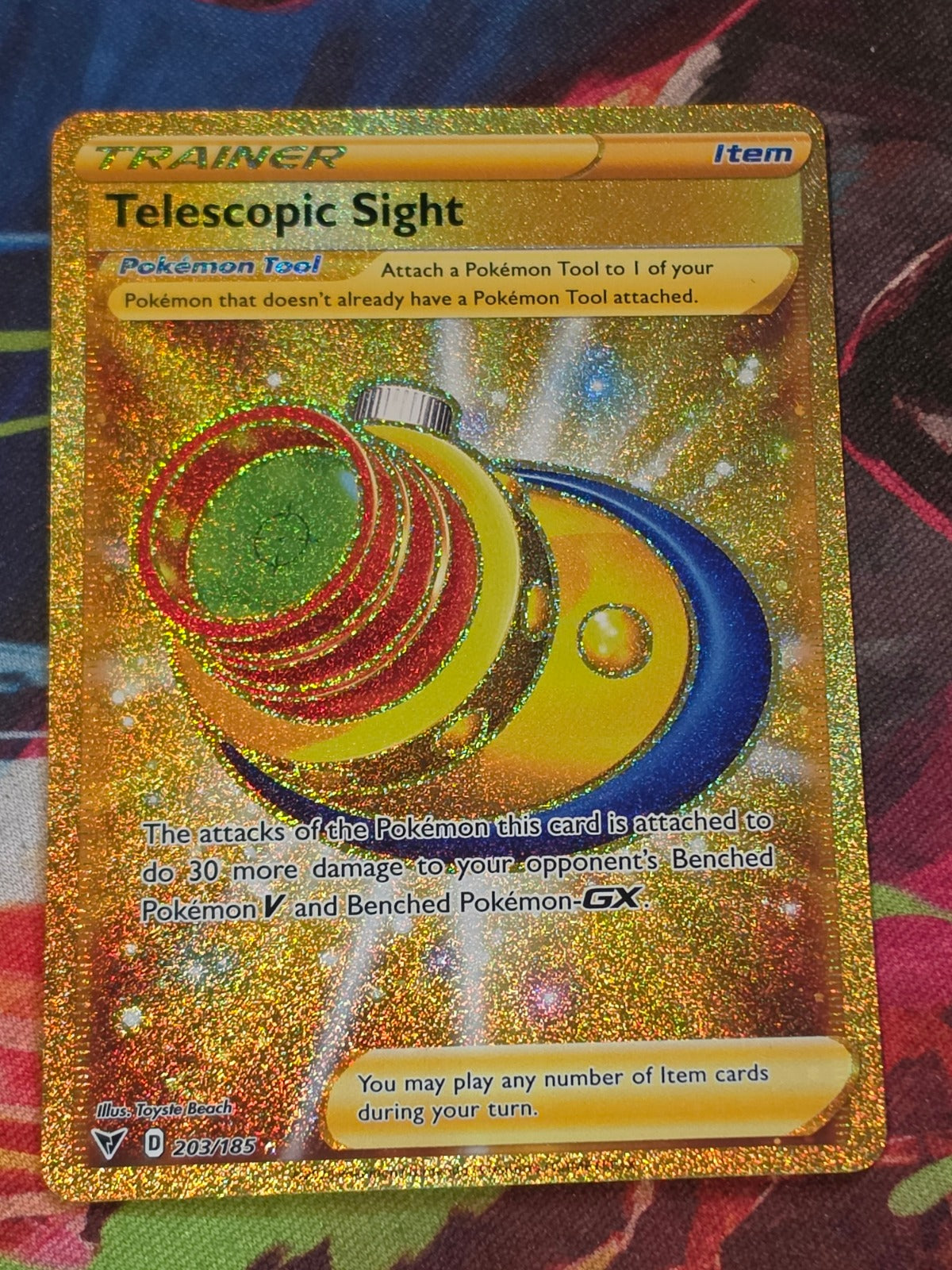 Telescopic Sight Secret Rare Vivid Voltage 203/185 NM Pokemon