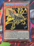 The Winged Dragon of Ra Prismatic Secret Rare 2019 Gold Sarcophagus Tin TN19-EN009 Limited Edition LP Yu-Gi-Oh!