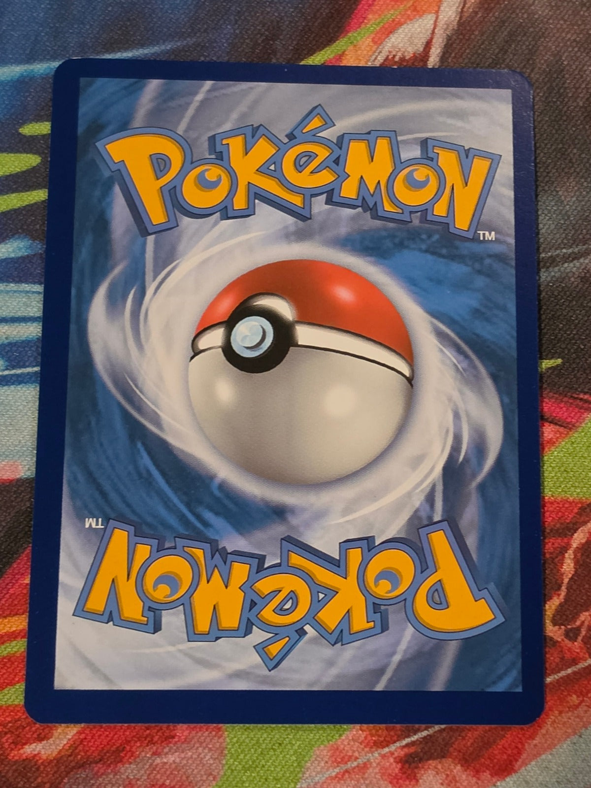 Pikachu (28) Holo Rare Pokemon GO 028/078 LP+ (Back)
