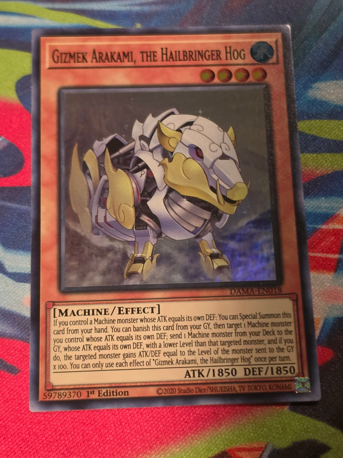 Gizmek Arakami, the Hailbringer Hog Super Rare Dawn of Majesty DAMA-EN018 LP