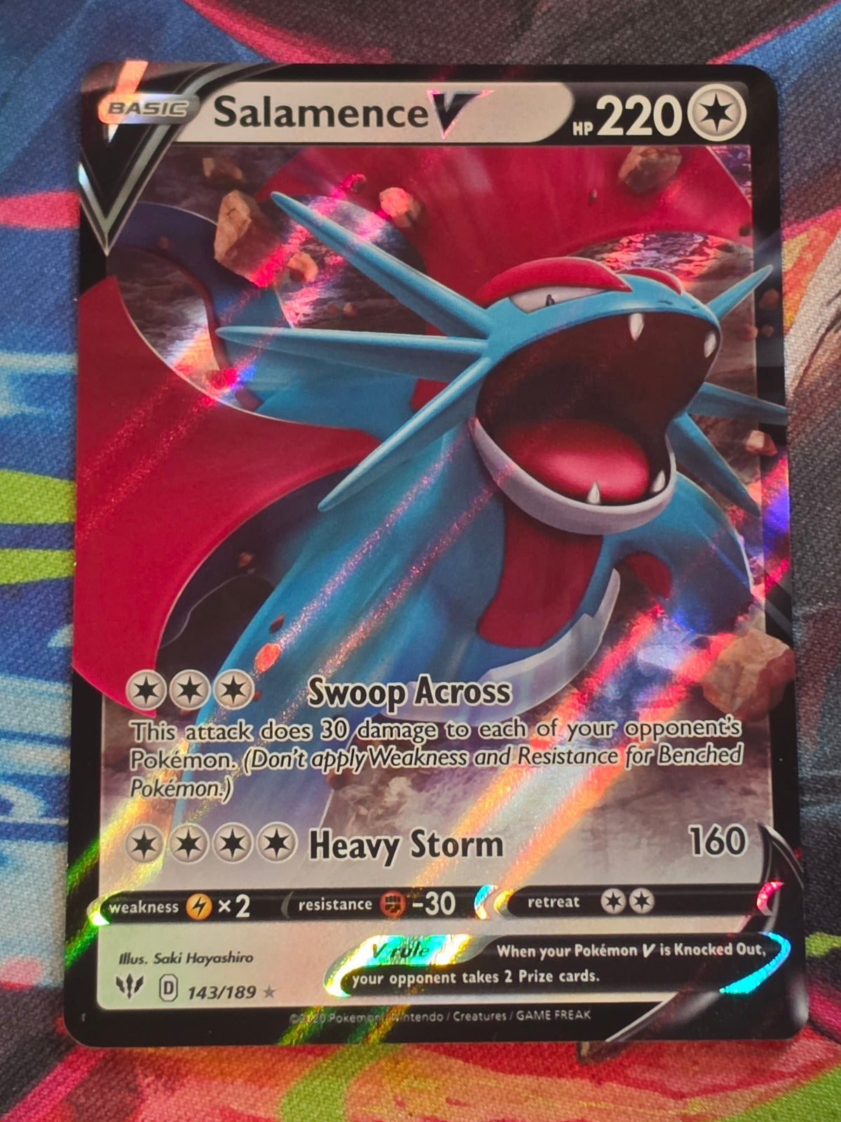Salamence V Ultra Rare SWSH03: Darkness Ablaze 143/189 NM Pokemon
